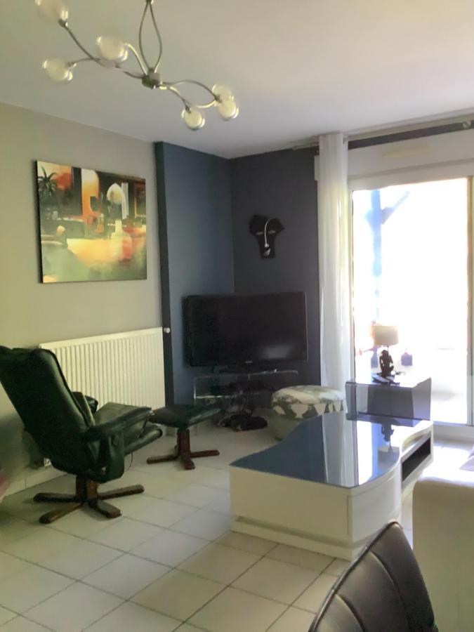 Bayonne Appartement 63M2 Avec Terrase Parking Wifi Esterno foto
