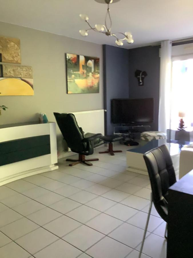 Bayonne Appartement 63M2 Avec Terrase Parking Wifi Esterno foto